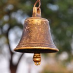 1280px-Thousand_Pillar_Temple_bell