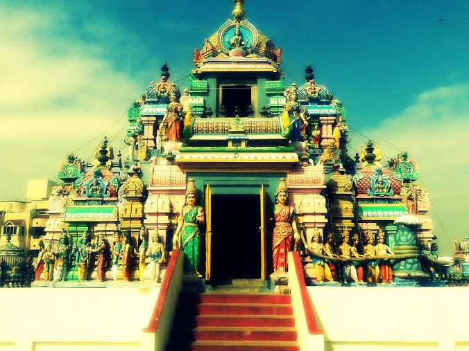 Ashtalakshmi_Kovil_-_Temple_of_Eight_Lakshmis_,_Chennai_,_Tamil_Nadu_,_India